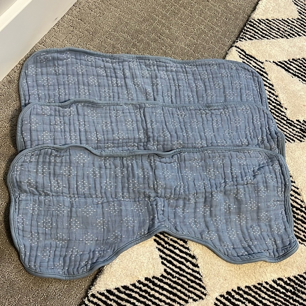 Pottery barn kids muslin burp blue